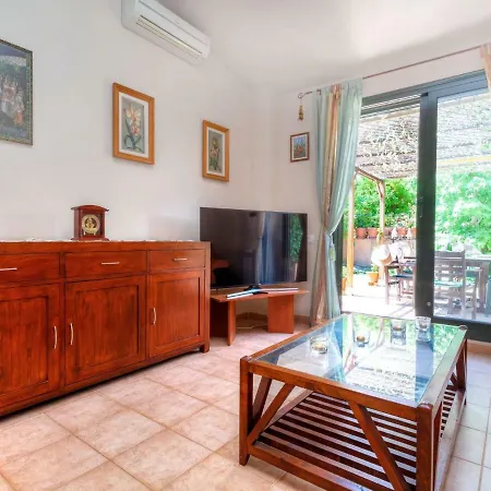 Vakantiehuis Holiday Garbi Playa Fenals Lloret de Mar