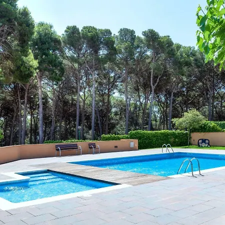 Vakantiehuis Holiday Garbi Playa Fenals
